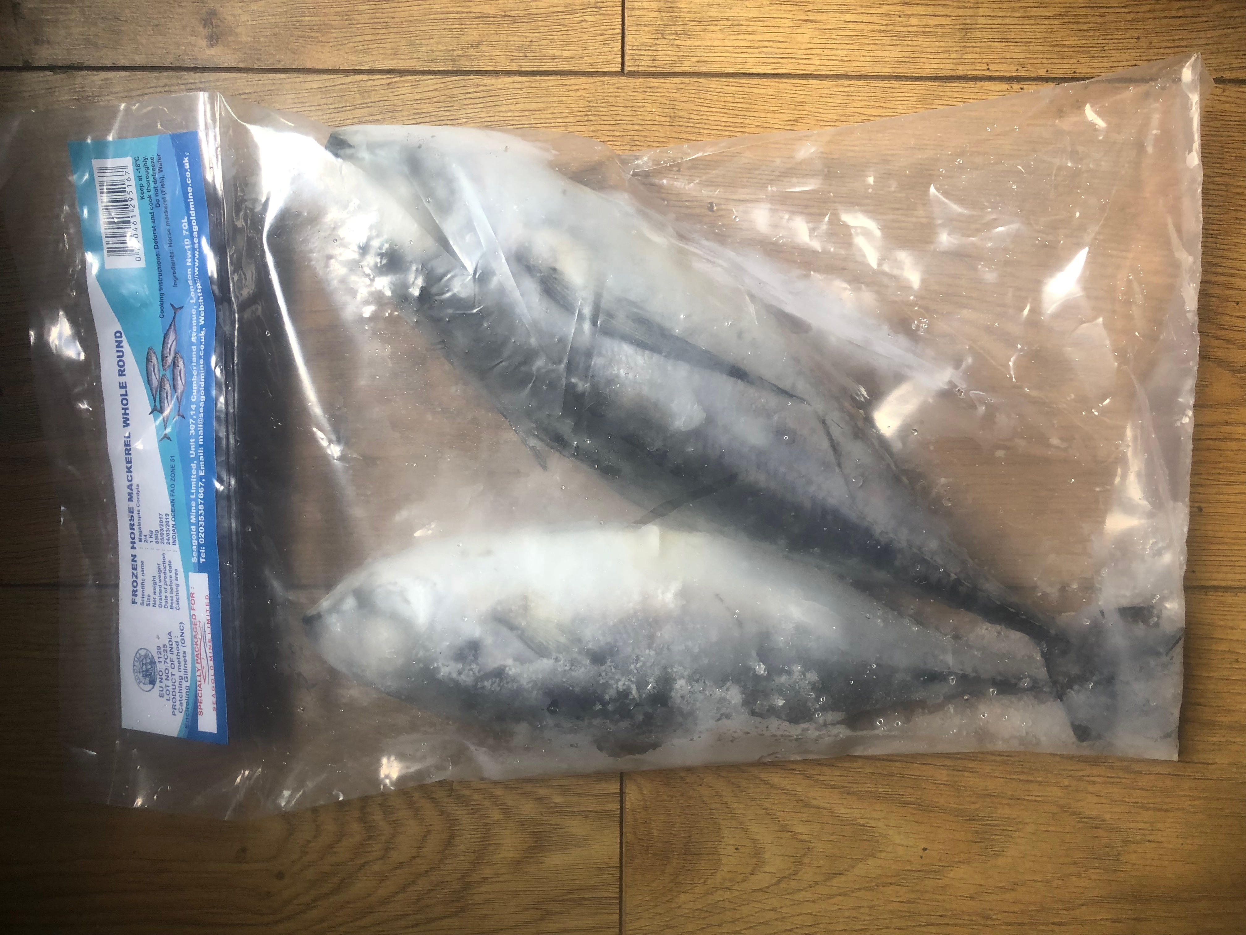 Frozen Whole Horse Mackerel 1kg (2.2lbs) Working Dog *ADD ON ITEM theyloveit.co.uk
